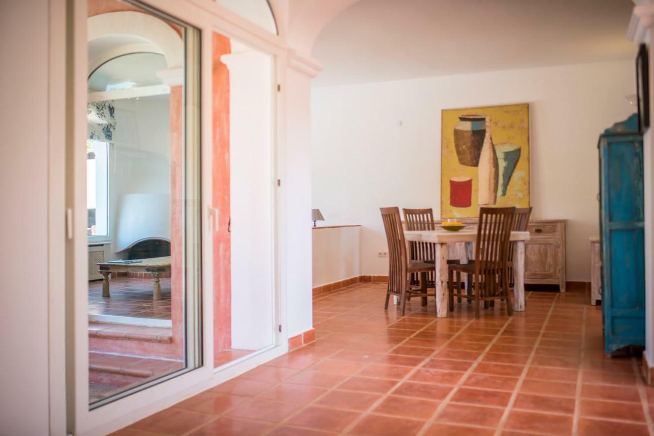 Villa Exclusive In Porroig San José