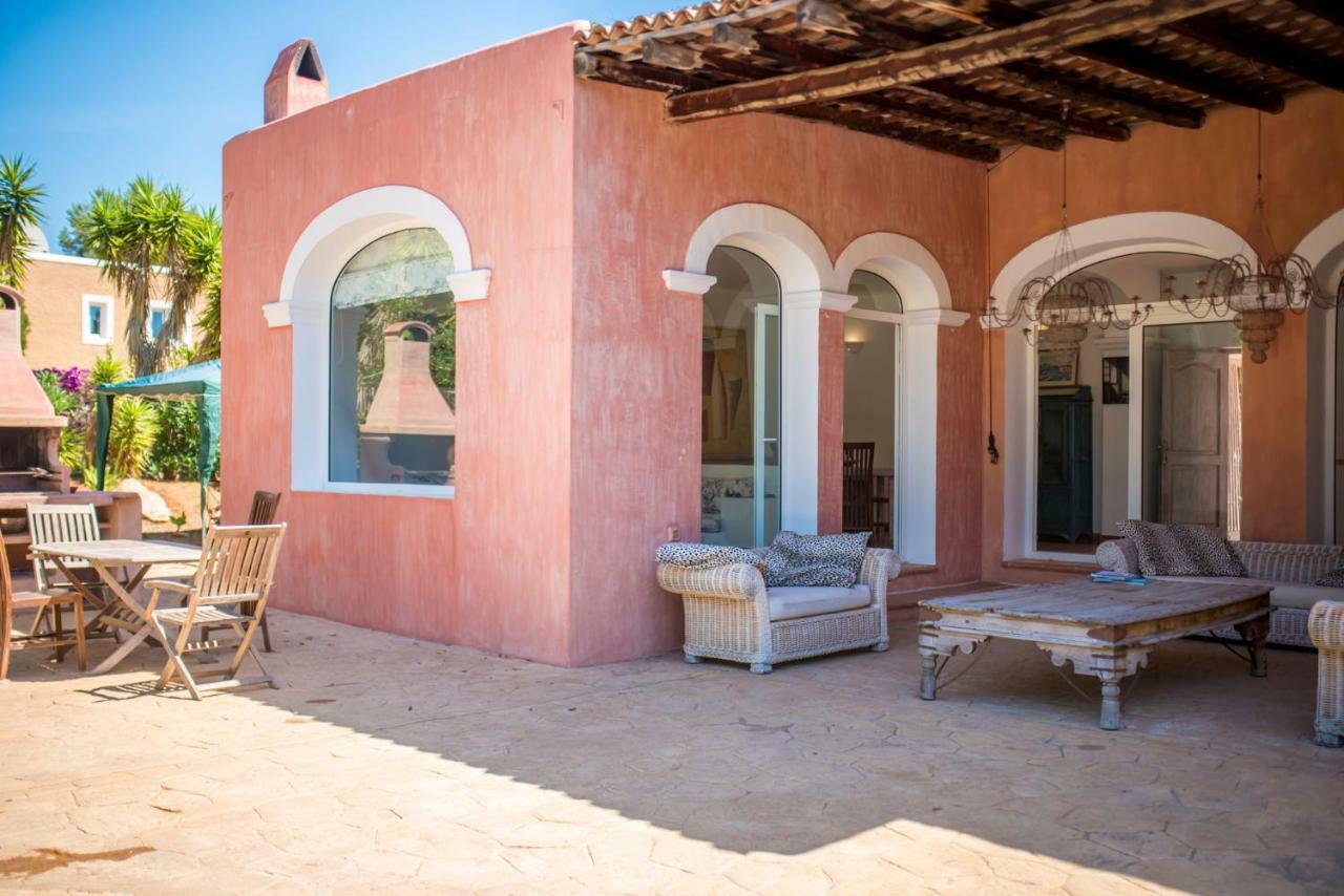 Villa Exclusive In Porroig San José