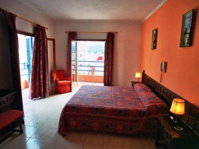Vedra Hotel