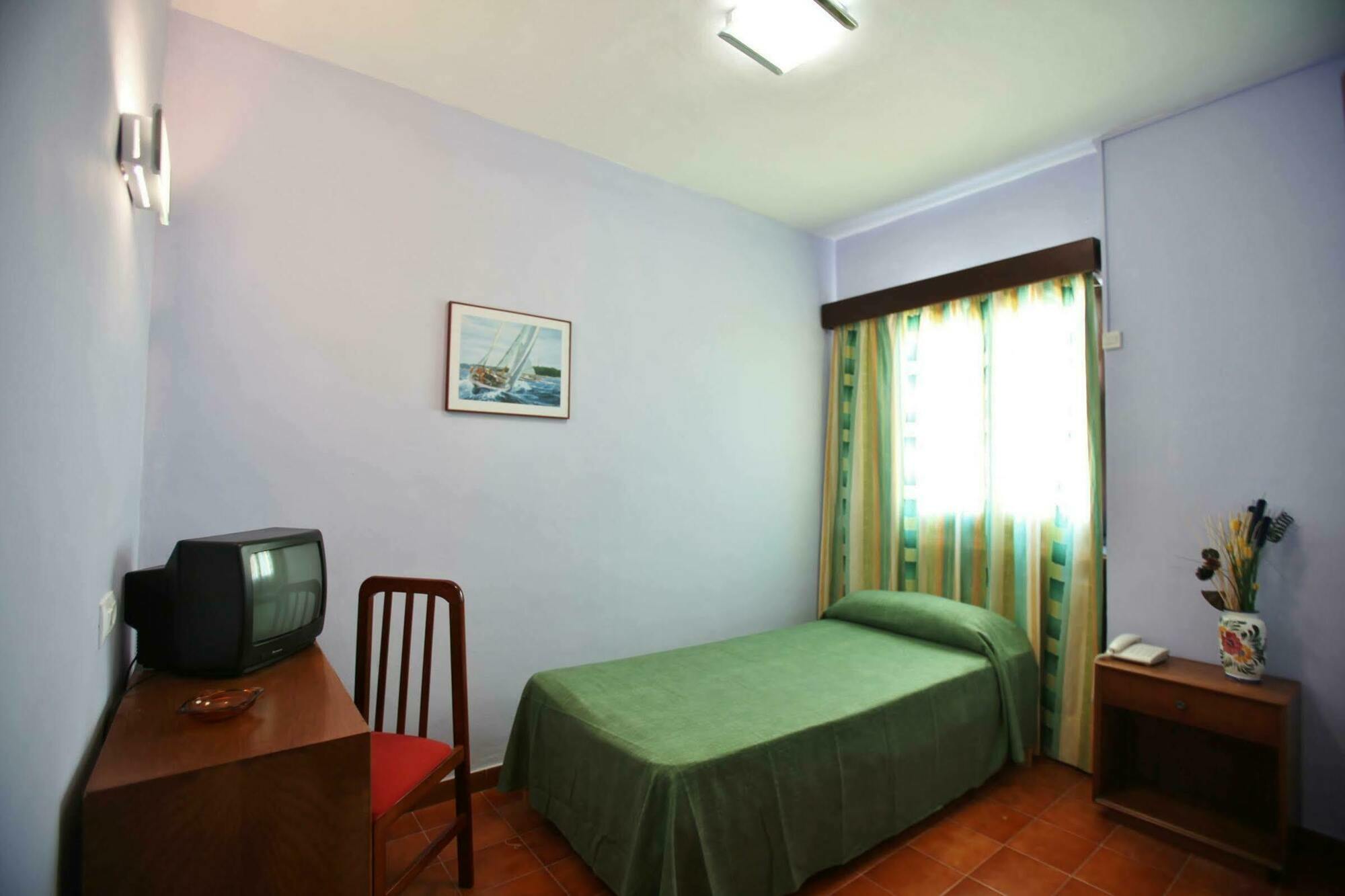 Hotel Azuline Galfi (adults Only) San Antonio (Ibiza)