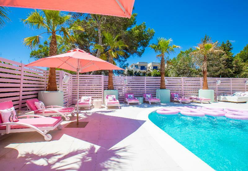 Wi-ki-woo (adults Only) Apartahotel