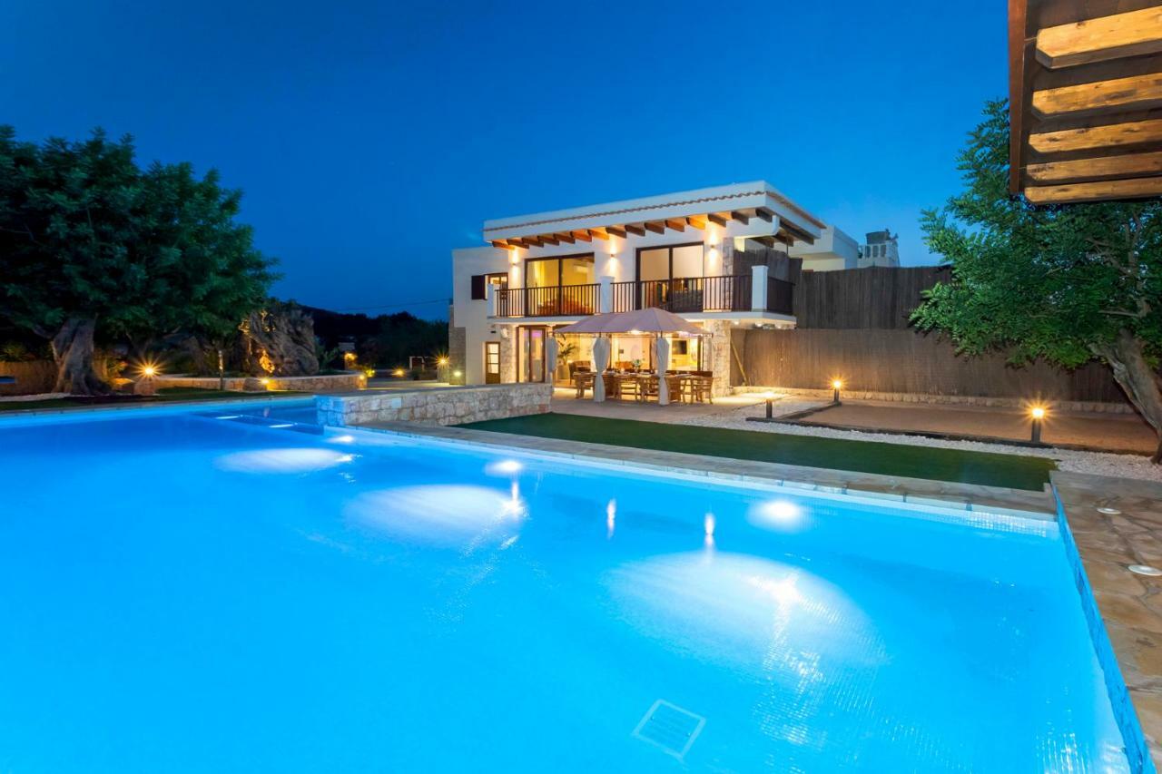 Can Bernadet Villa *