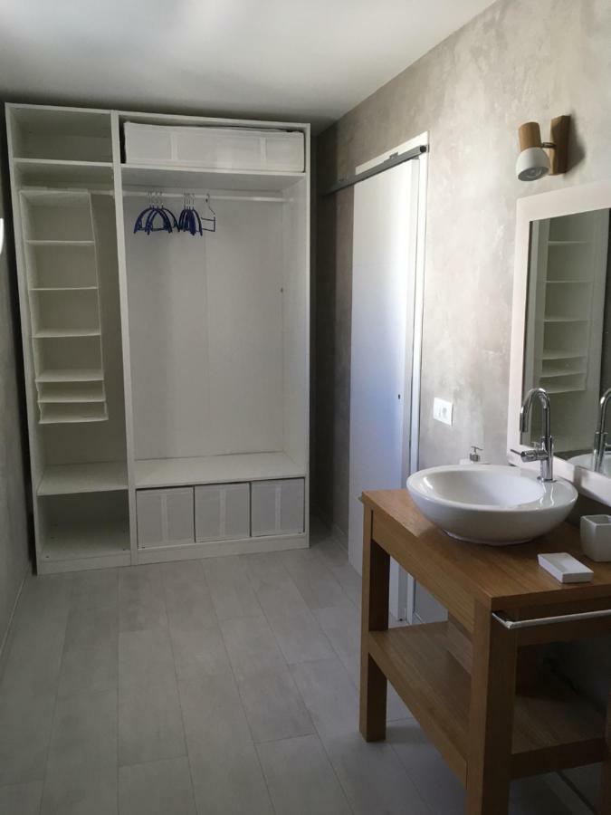 Fuentes Villa Cala Vadella (Ibiza)