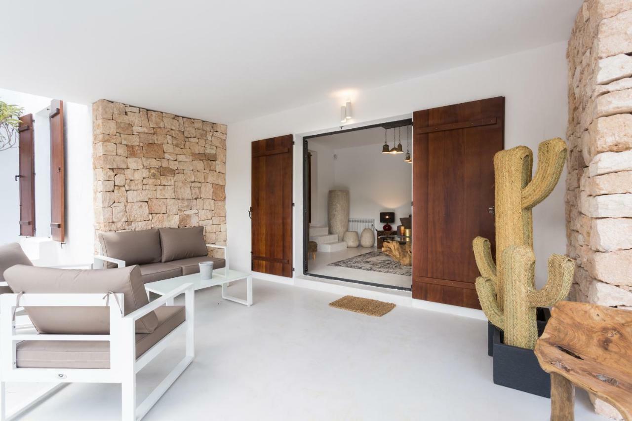 Mass Architect Country Villa San Rafael De Sa Creu