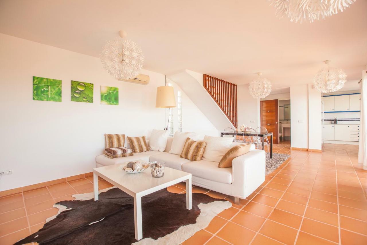 Villa Paradise *