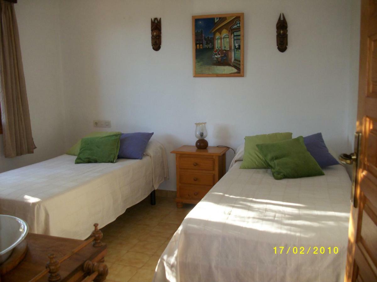 Guito Es Pujols-finca Sa Caleta , Cp: 07818 *