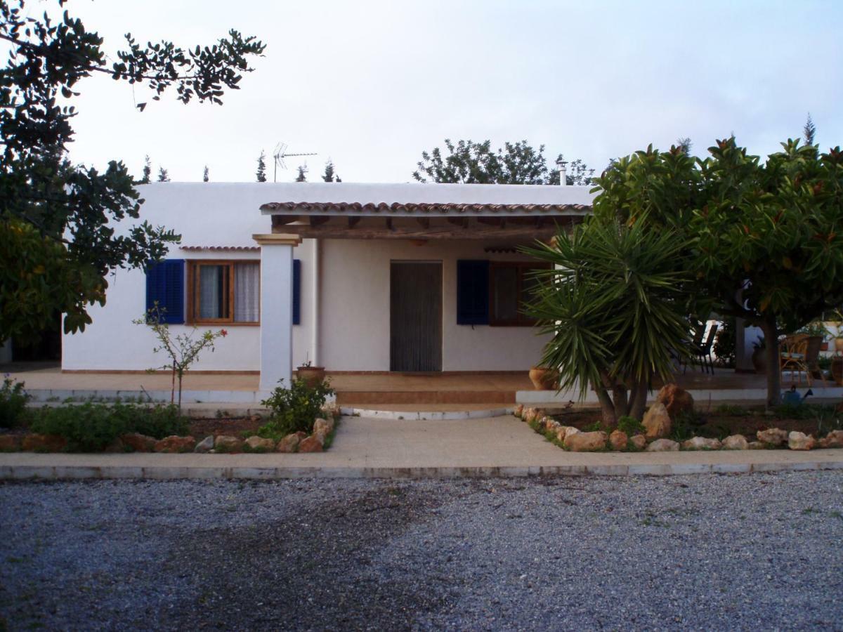 Guito Es Pujols-finca Sa Caleta , Cp: 07818 Holiday home *
