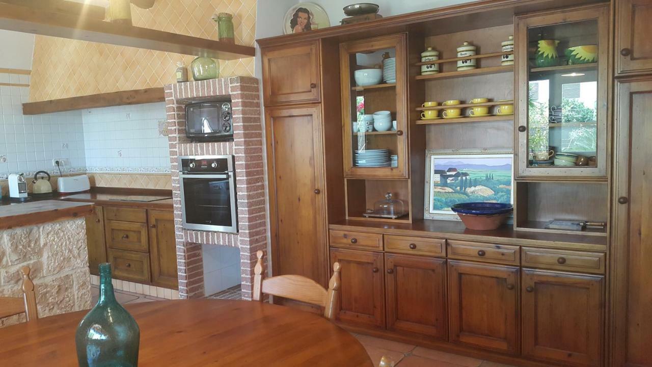 Ca Na Marta Holiday home *