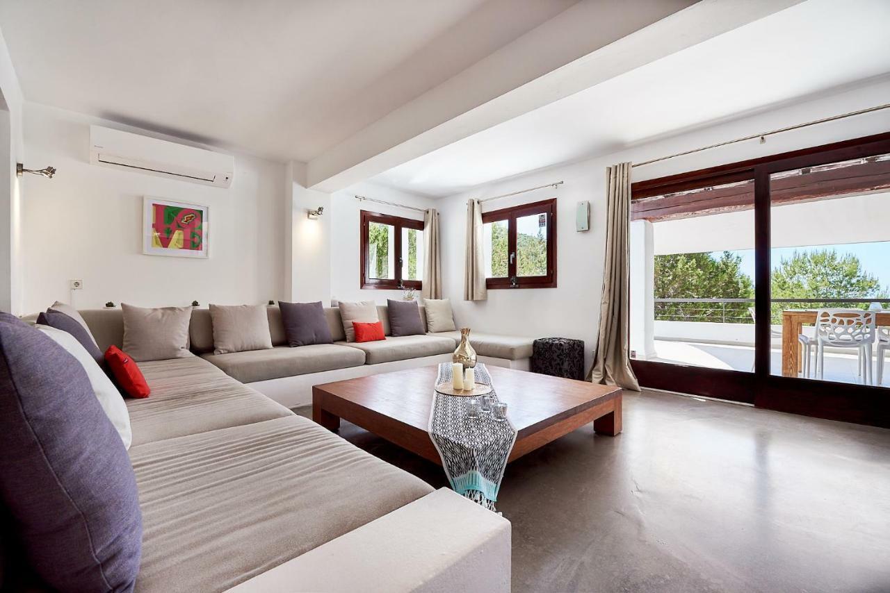 Kiva Villa *