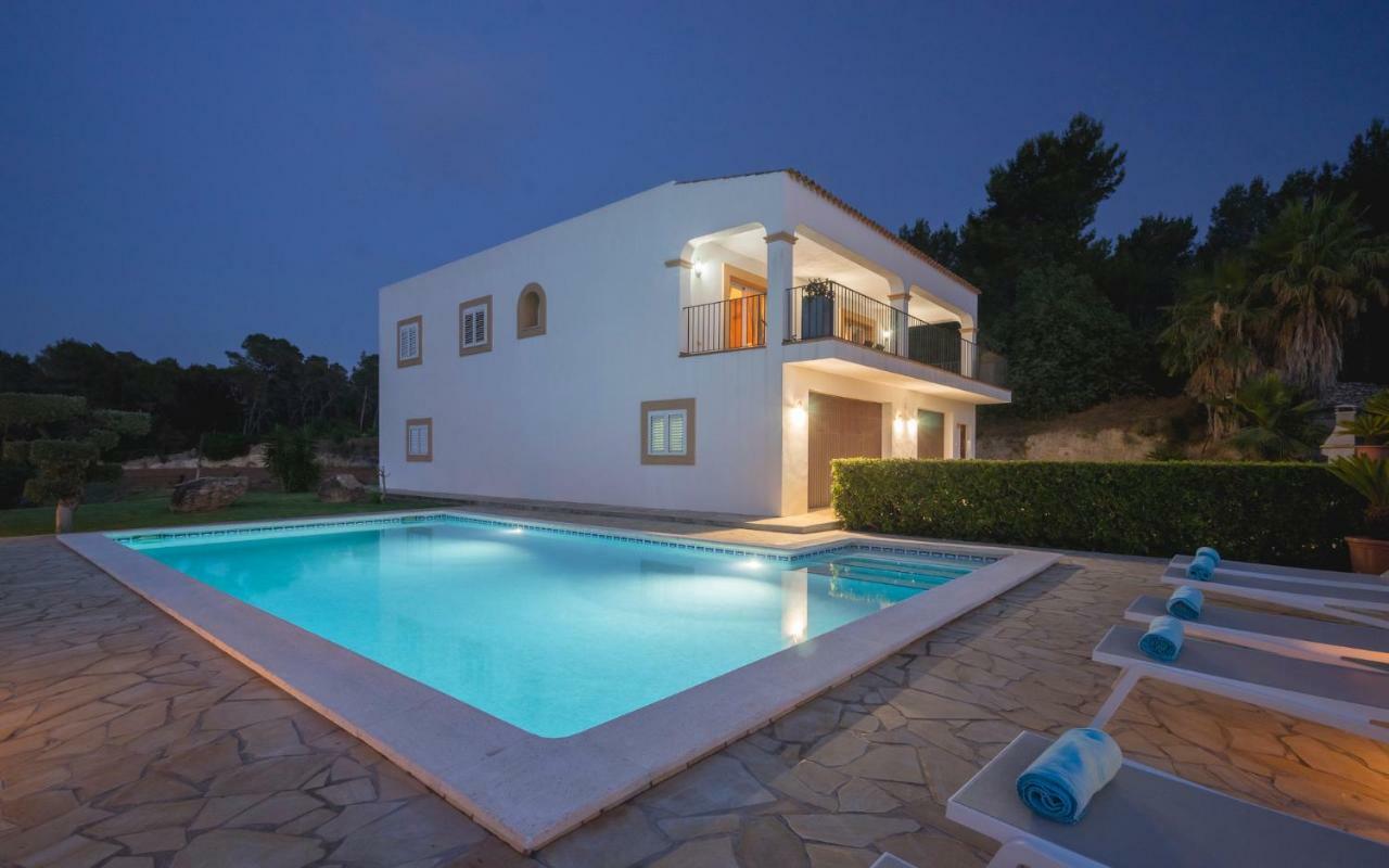 Can Roig Villa