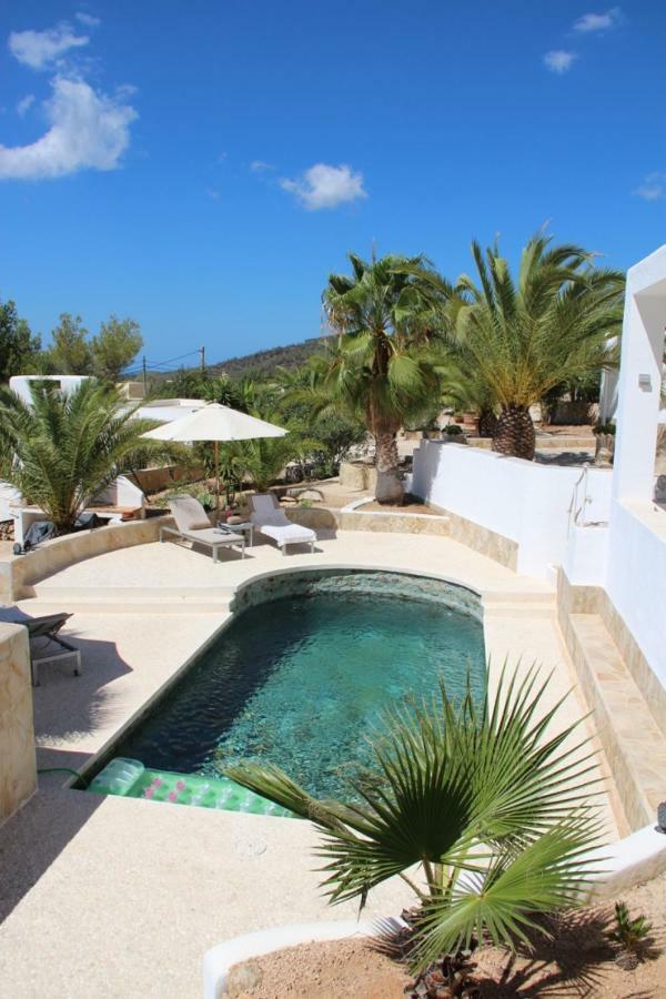 Casa Media Luna * Sant Josep de sa Talaia