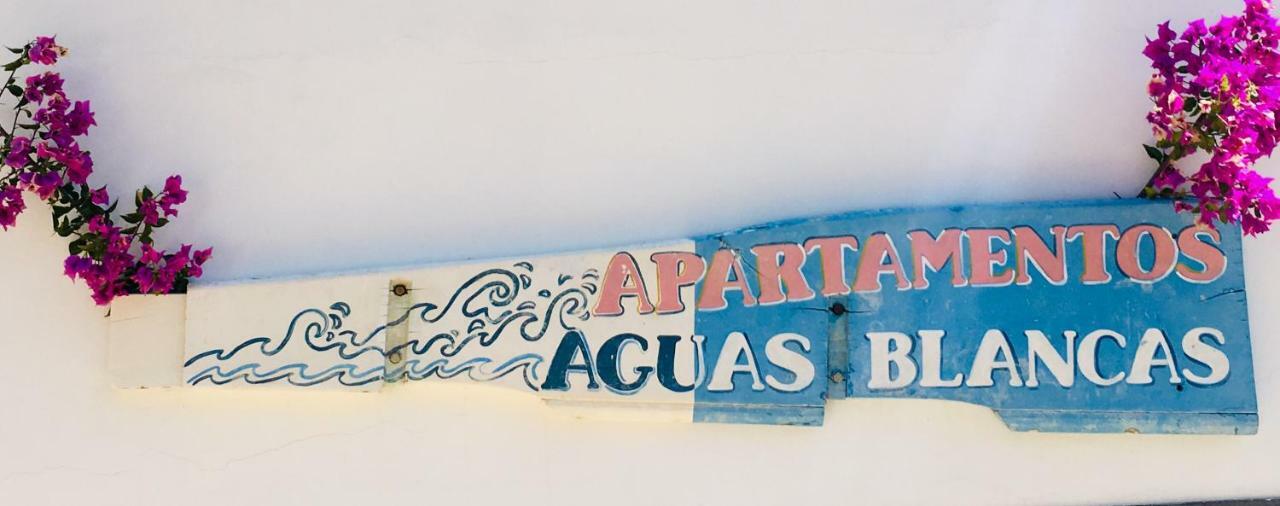 Aguas Blancas * Santa Eulària des Riu
