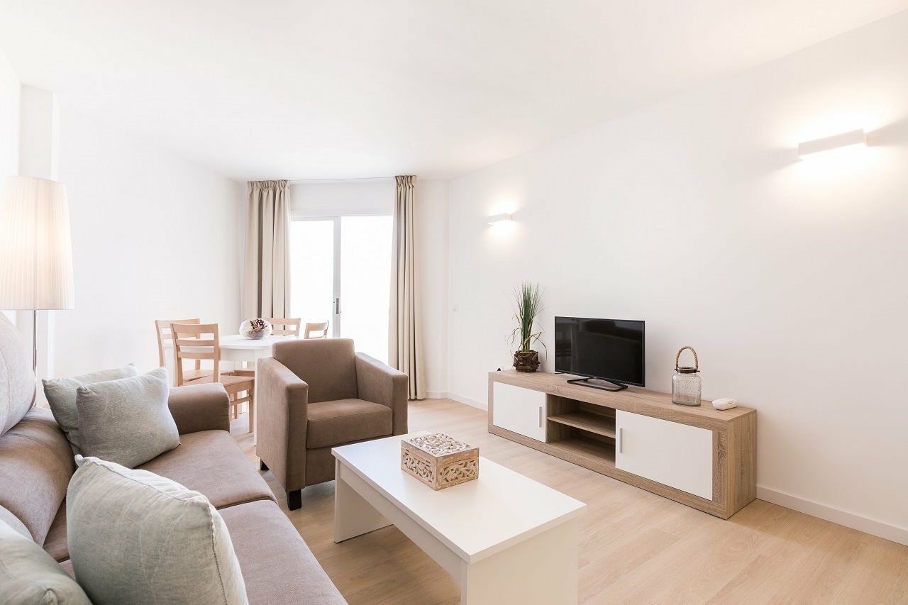 Apart-hotel Marina Palace By Intercorp Group Sant Antoni de Portmany