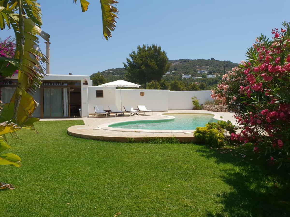 Ca Na Marta Holiday home *