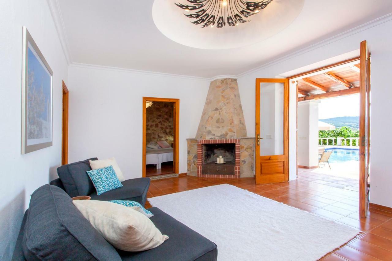 Alexandra Villa *