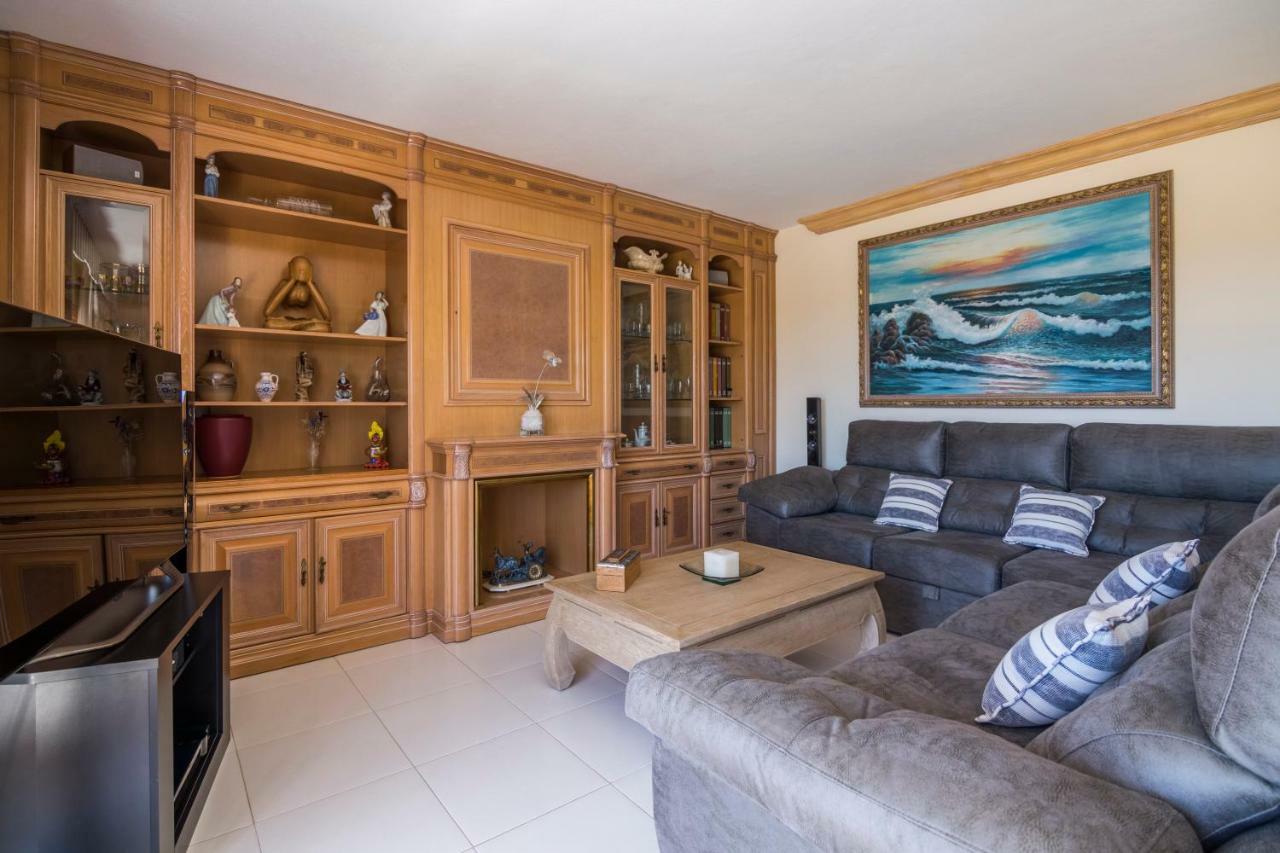 Palmera Villa *