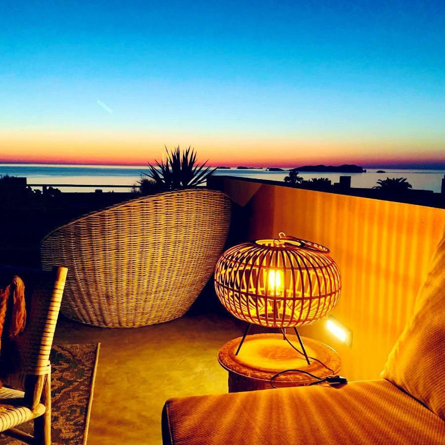La * Cala Vadella (Ibiza)