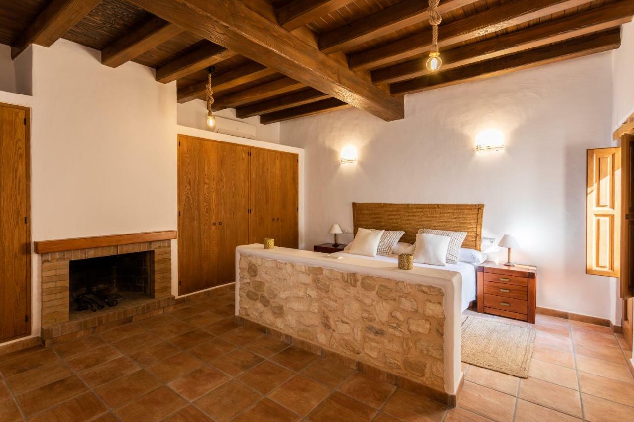 Casa Can Codolar * Sant Llorenc de Balafia
