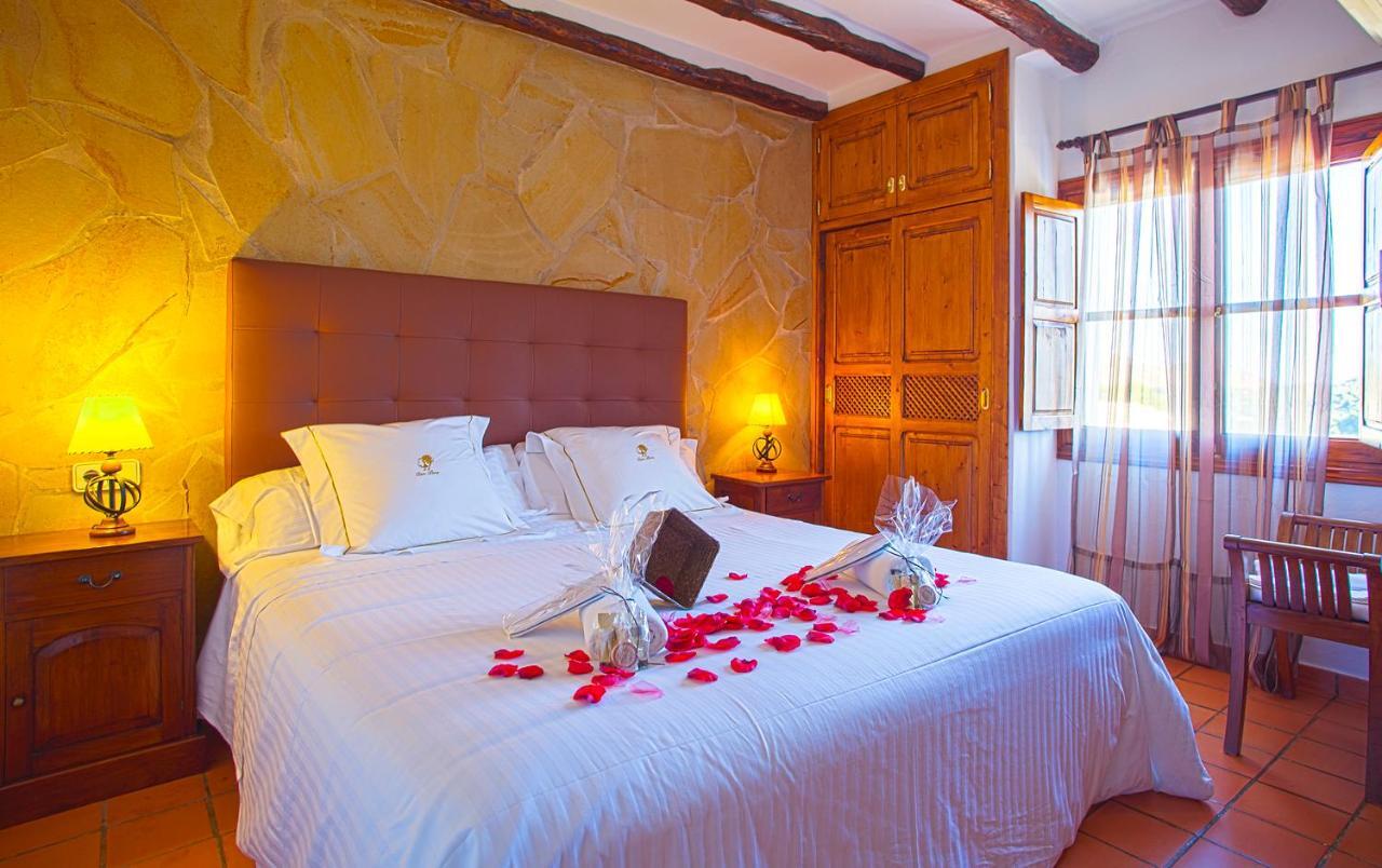 Pere Lifestyle & Hotel 4*
