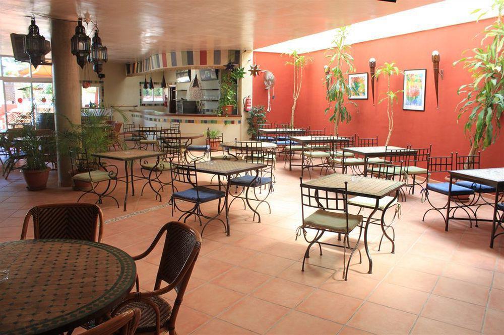 Apartahotel Del Sol 3* Santa Eulária des Riu