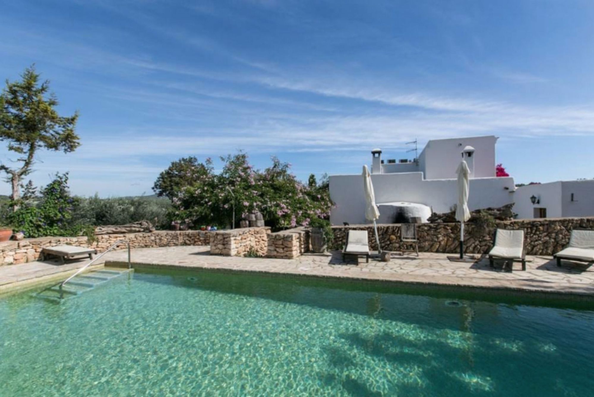 Calm Villa