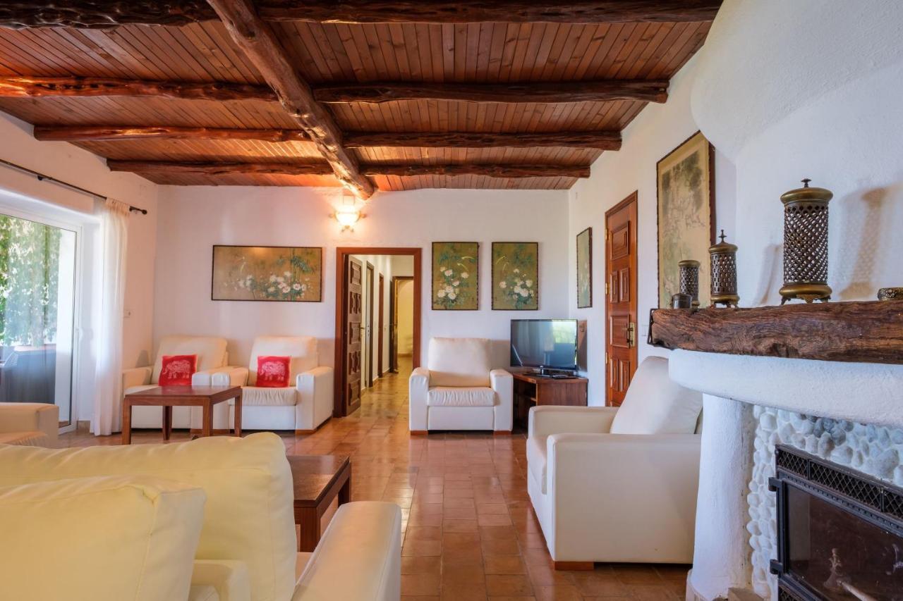 Shangri-la Villa *