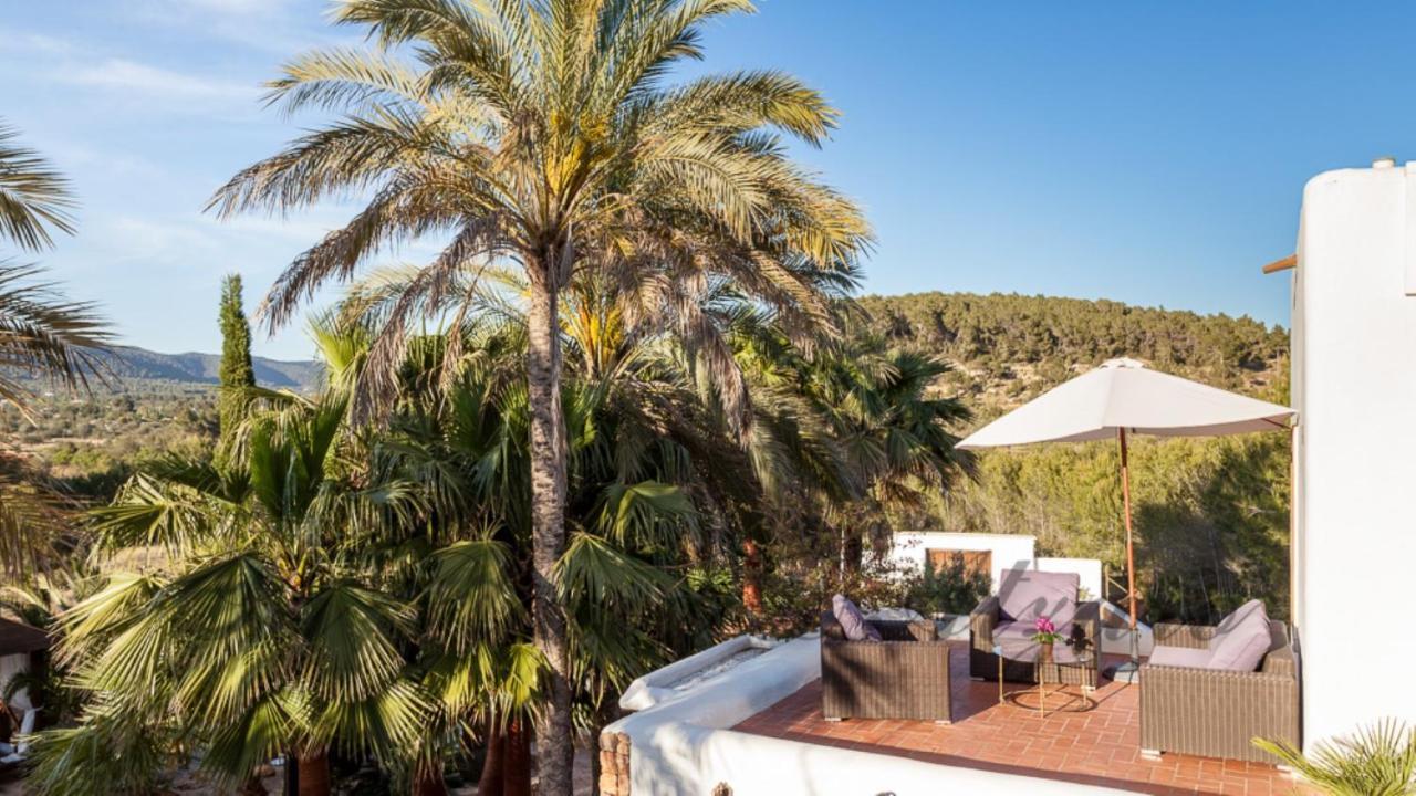 Sa Plana D'atzaró * Santa Eulária des Riu