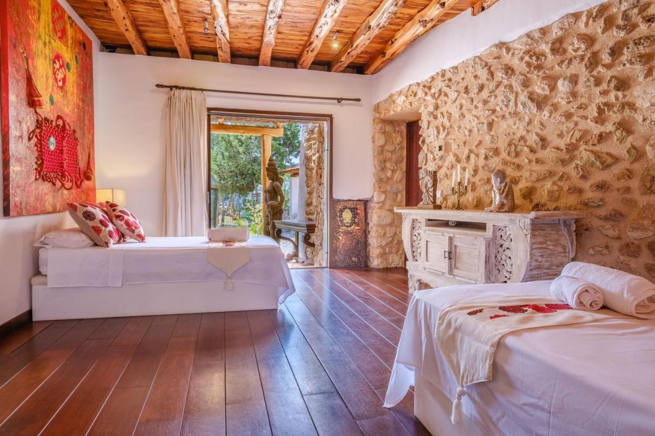 Sarahmuk Villa San Antonio (Ibiza)