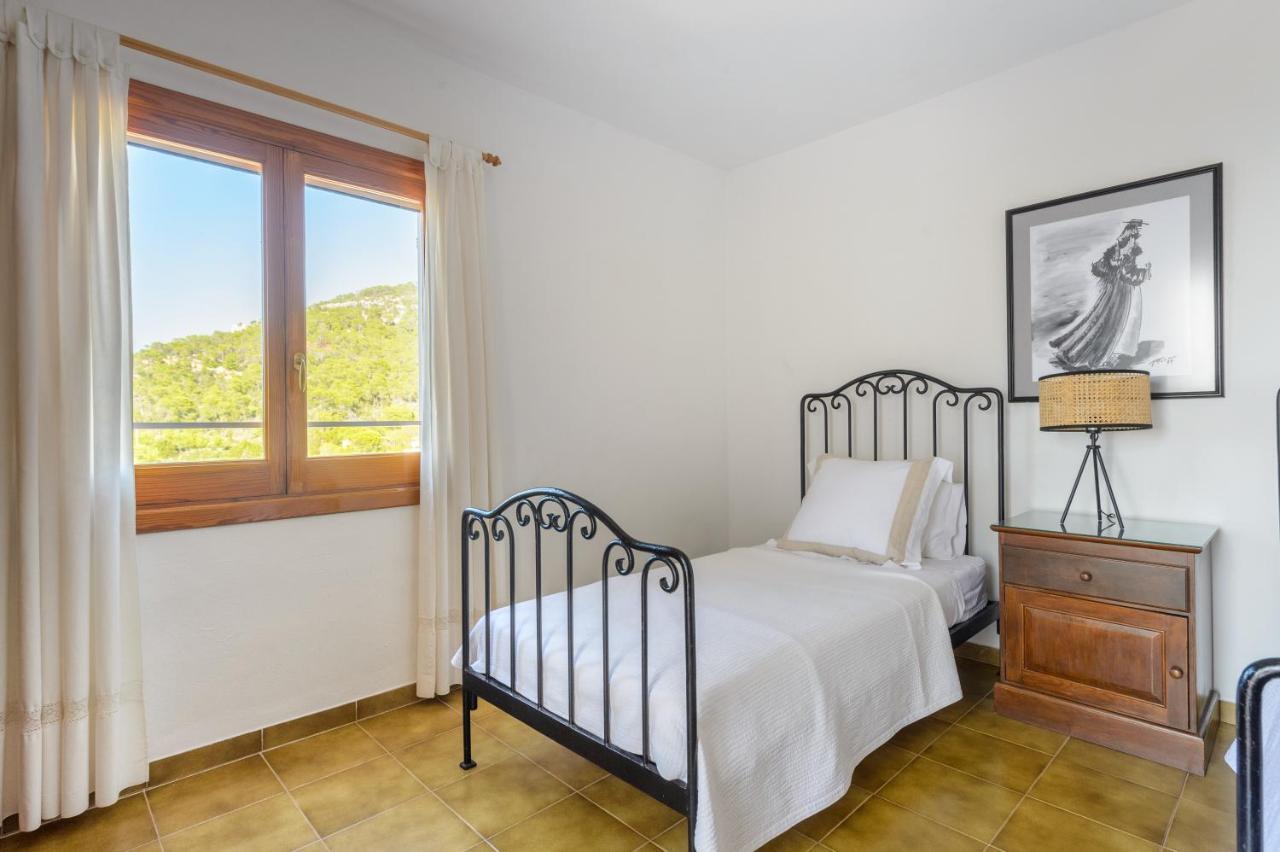 Costa Villa Cala Vadella (Ibiza)