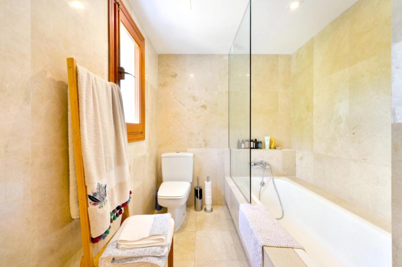 Villa Holiday Carrer Tauet Can Furnet