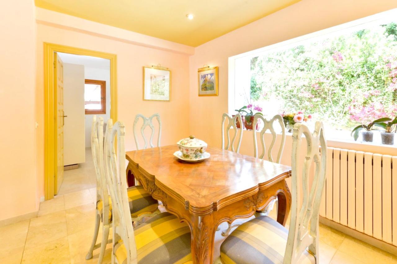 Villa Holiday Carrer Tauet *