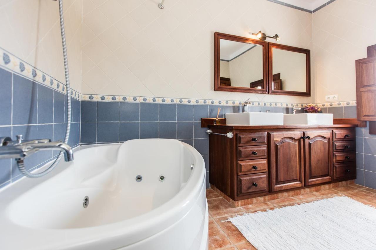 Villa Rosa Ibiza, Private Pool, 10 Minutes From The Santa Gertrudis (Ibiza)
