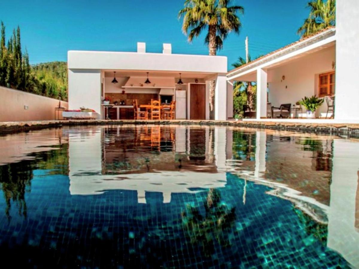 Villa Ideally Located With Pool A Short Drive From Ibiza Town And The Beach
