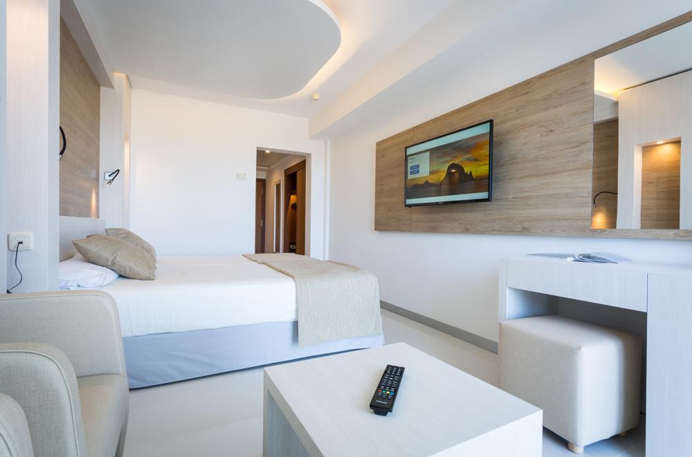 Hotel Sirenis Club Siesta 4*