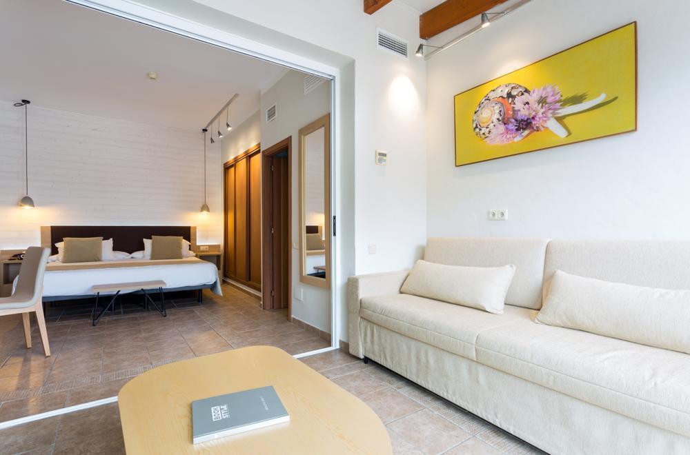 Sirenis Club Siesta 4* Santa Eularia des Riu