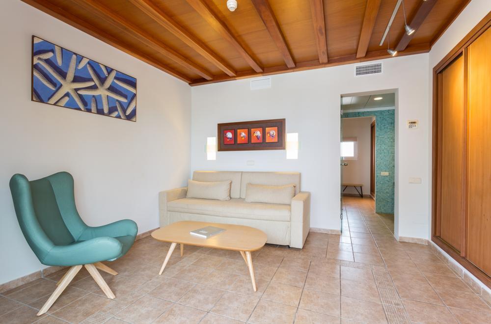 Sirenis Club Siesta Hotel 4*