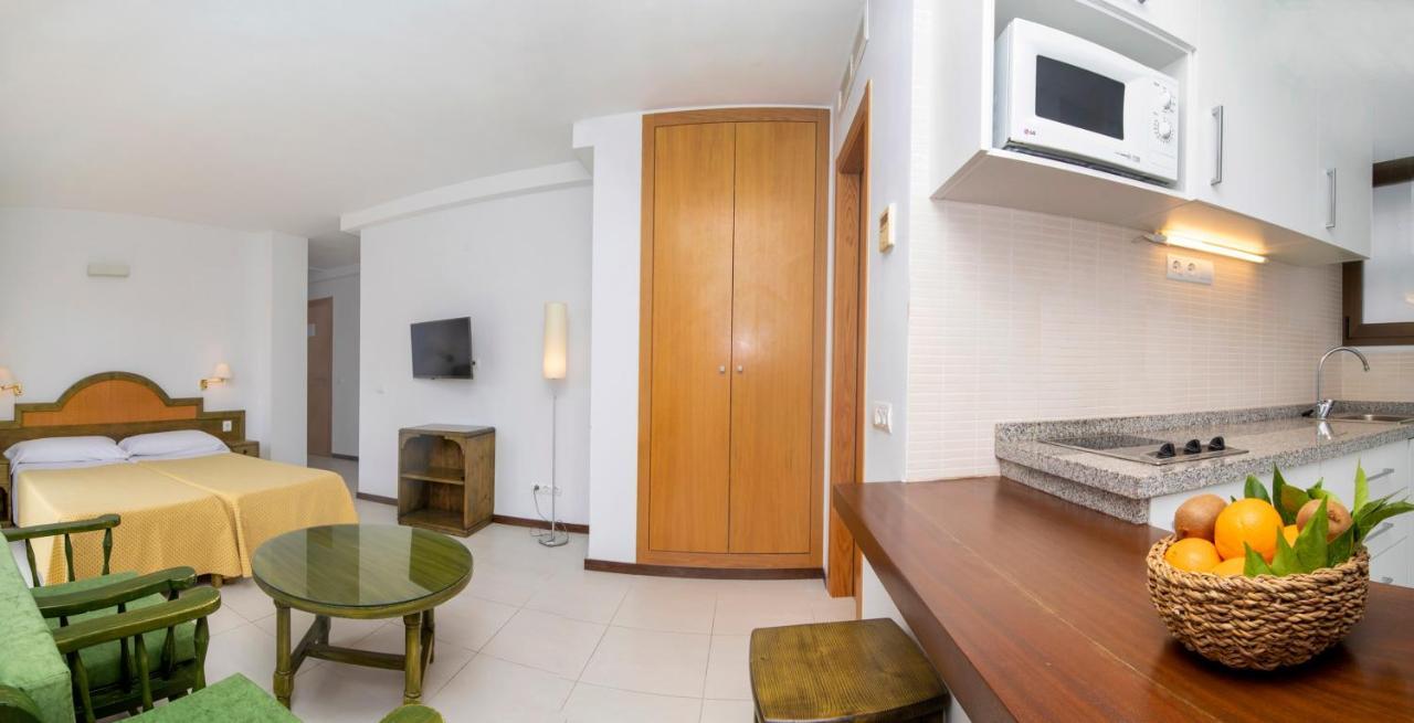 Bon Lloc Apartment *