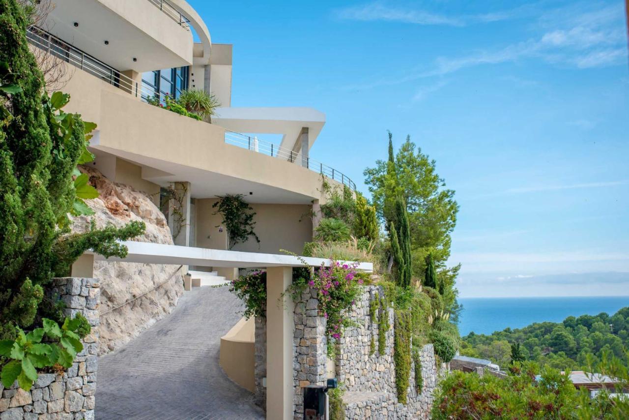 Hilltop Santa Eularia des Riu