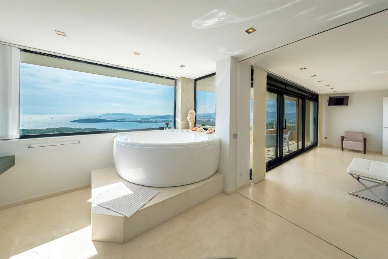Villa Hilltop Santa Eularia des Riu