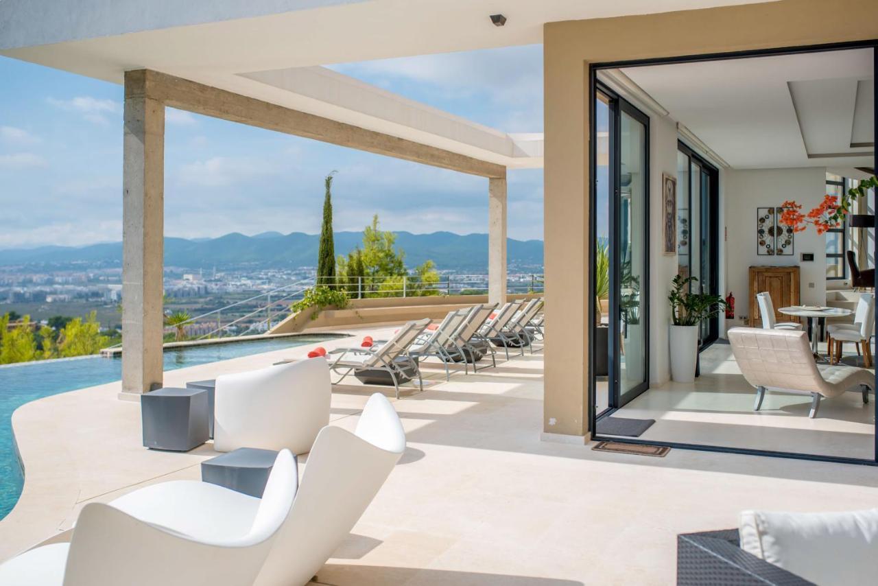 Villa Hilltop *