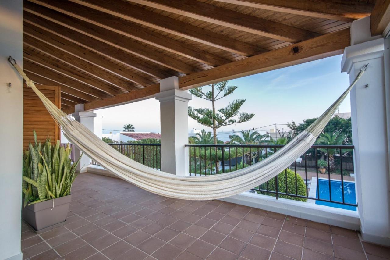 Villa Wicker By Eivillas *