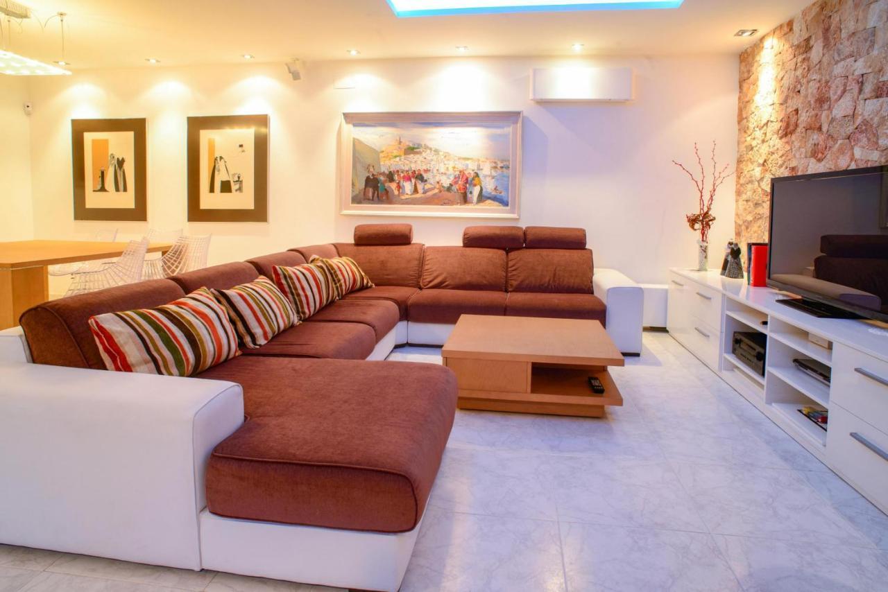 Villa Melody