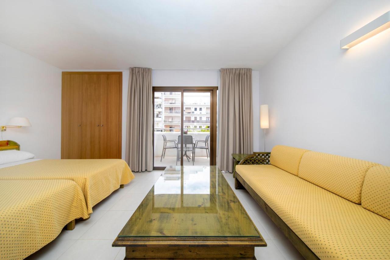 Bon Lloc Santa Eularia des Riu