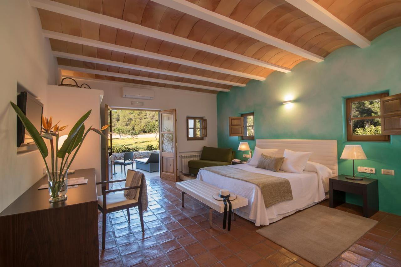 Rural & Curreu Santa Eulária des Riu