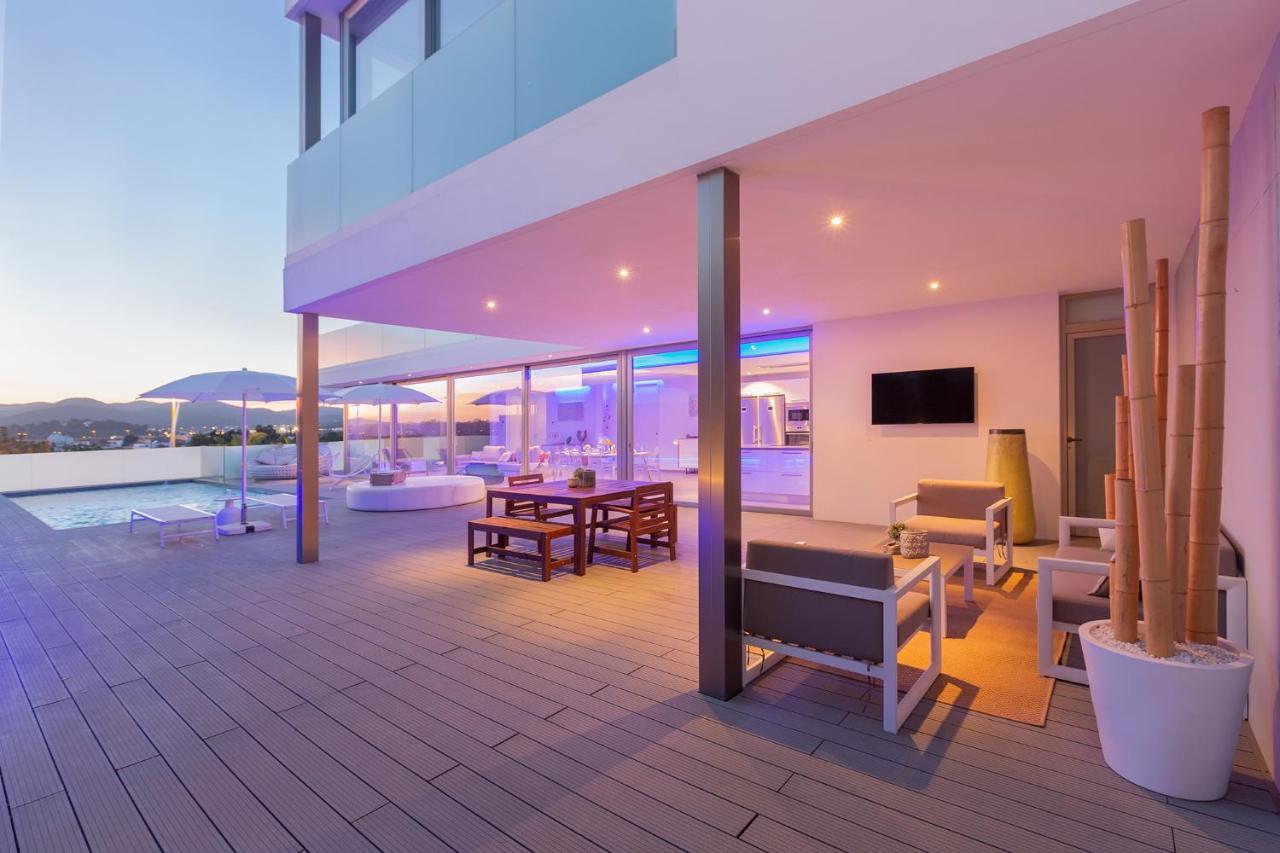Cielo Villa *