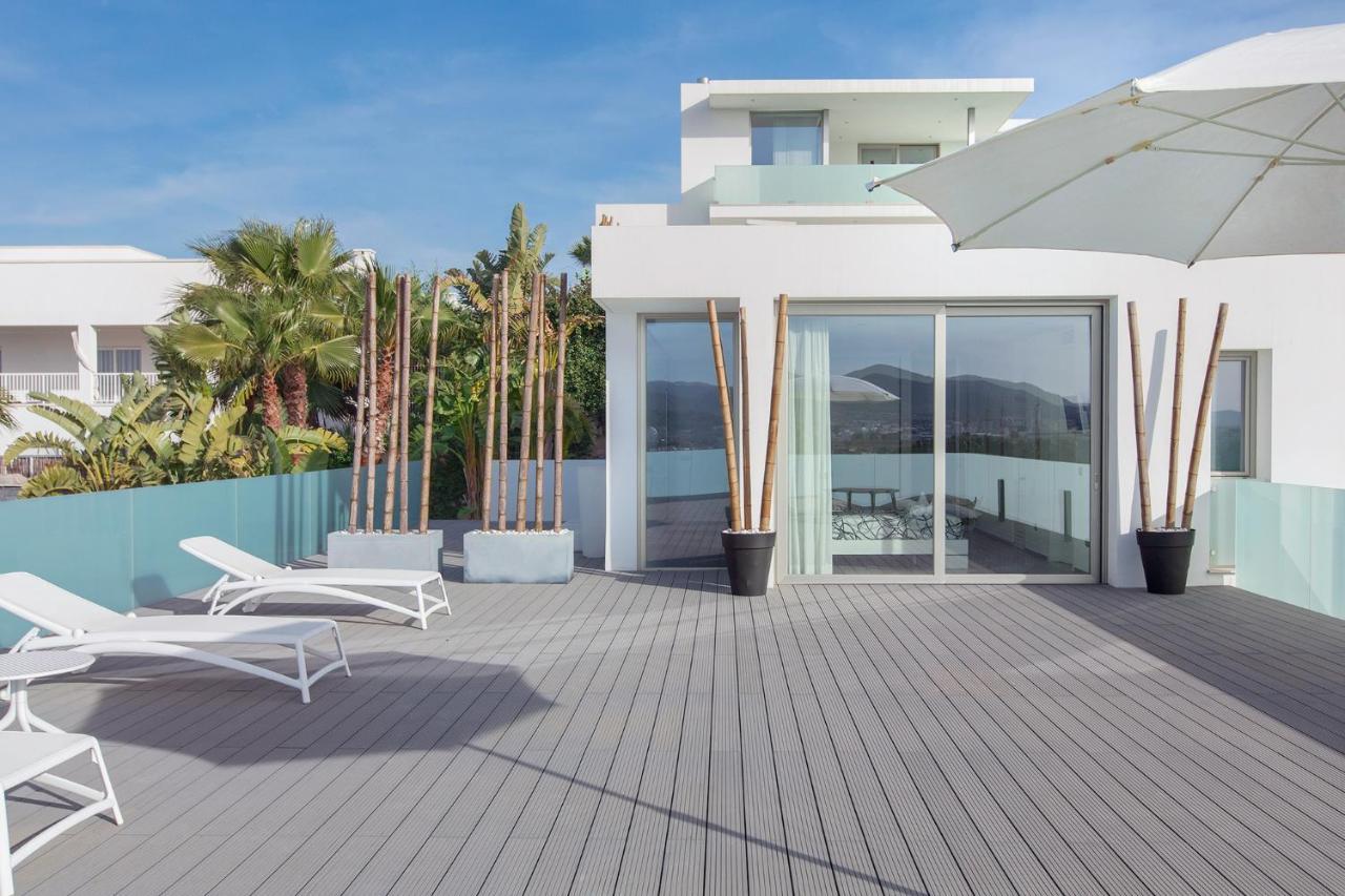 Cielo Villa *