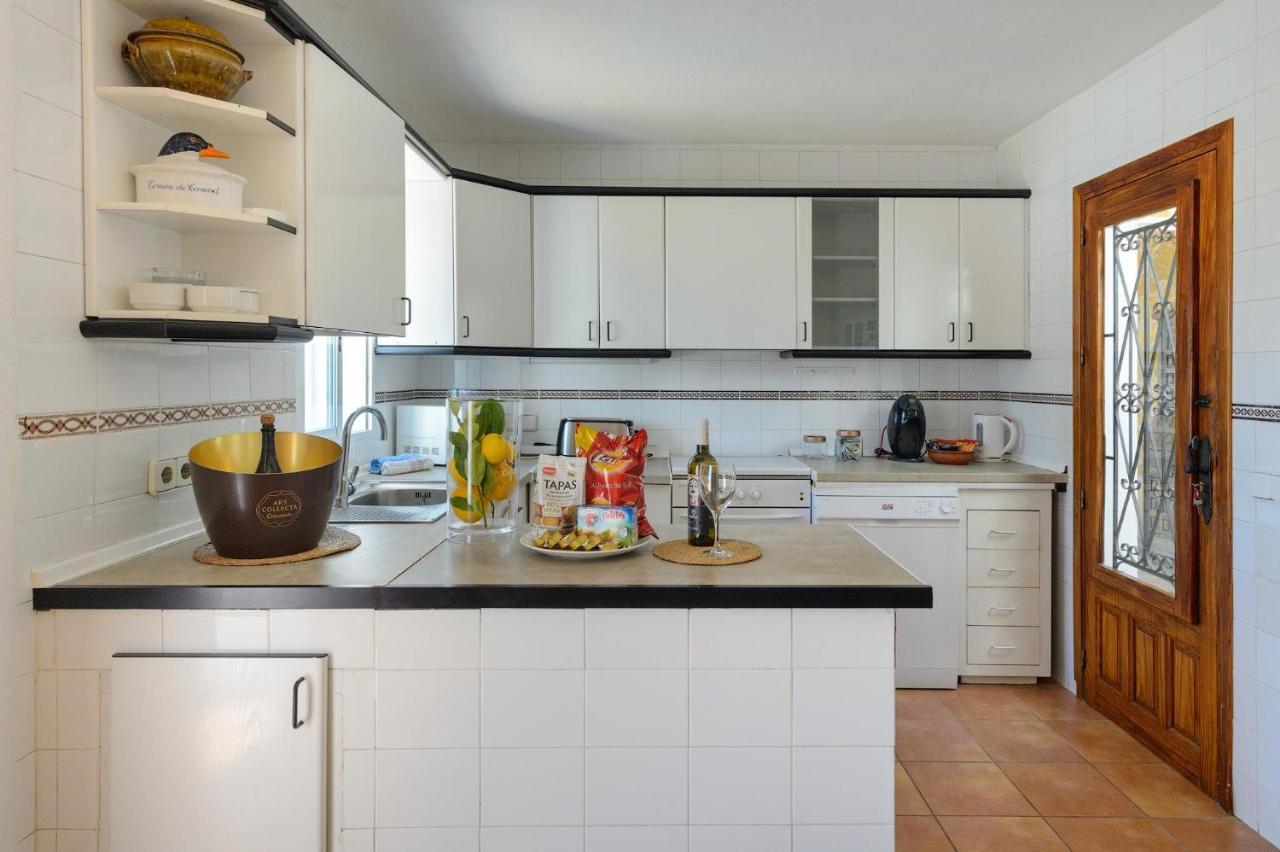 Vakantiehuis Bonaire, Up To 8+2 With Pool & Views Sant Jordi de ses Salines