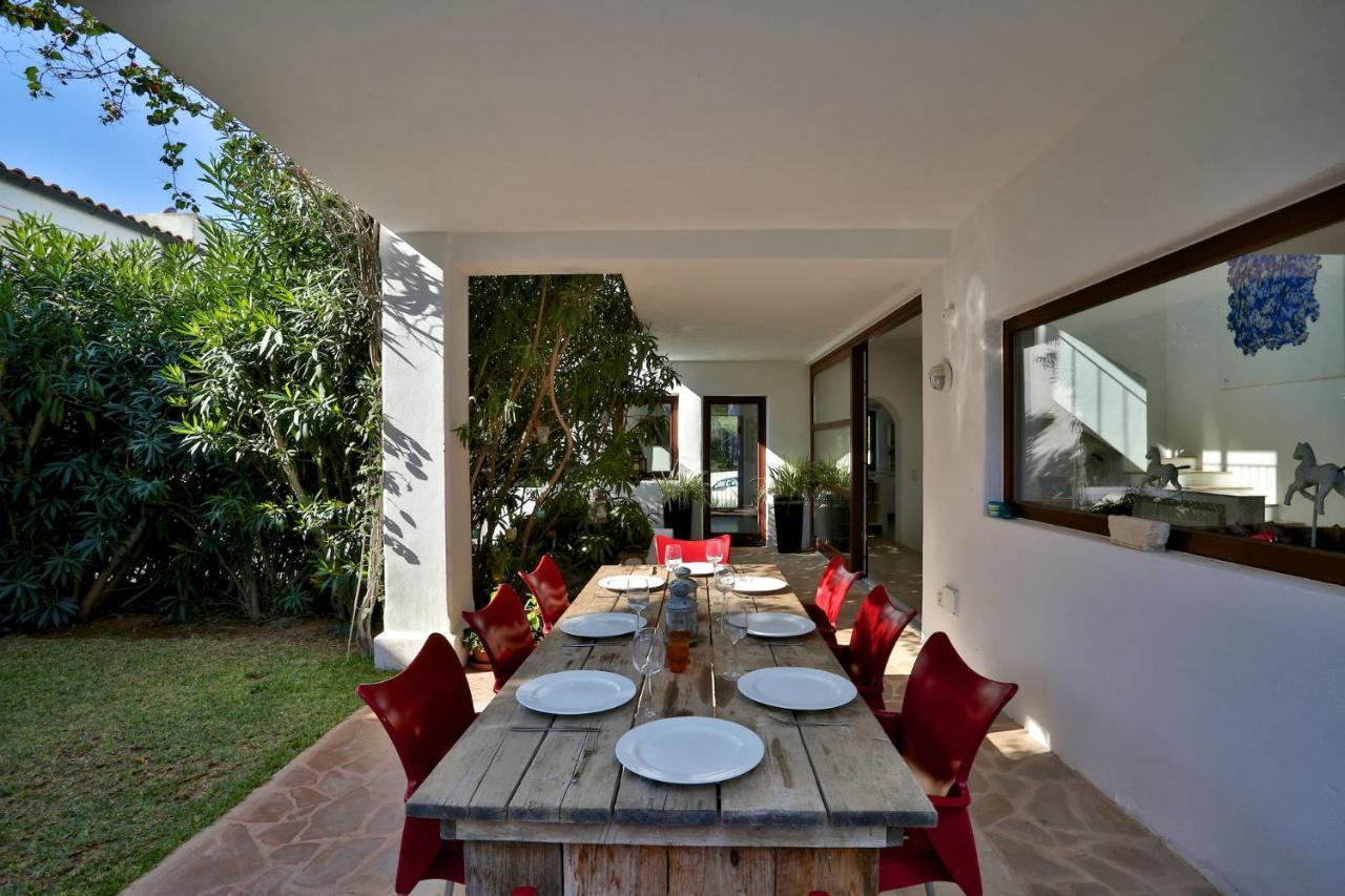 Villa Rent This Luxury With Private Pool, Ibiza 1059 Santa Eulária des Riu