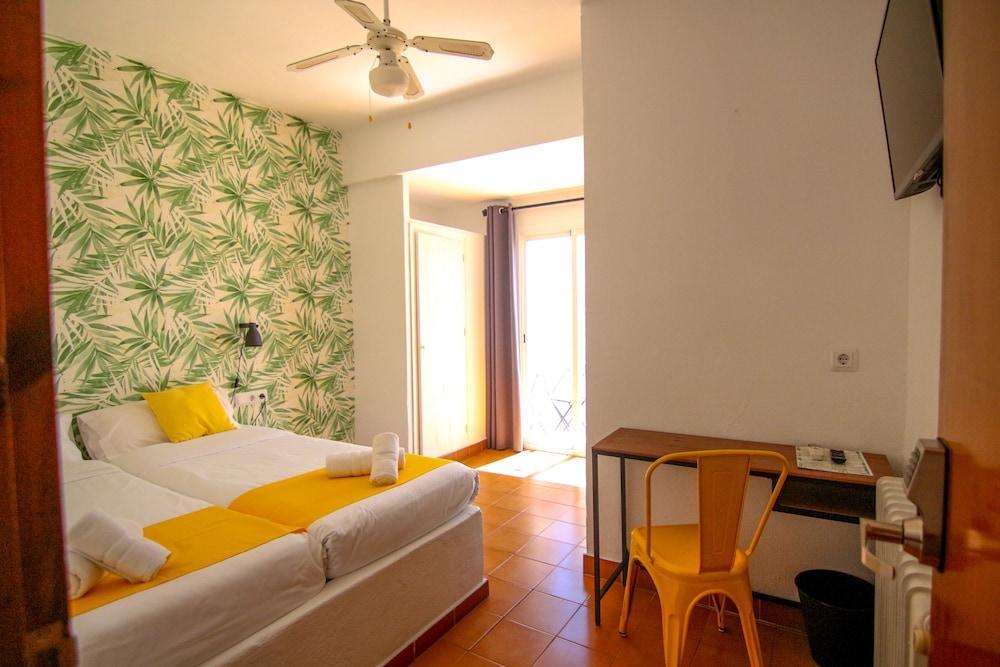 Nanit Ibiza Gasthuis 3*