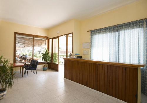 La Perla Aparthotel 2*